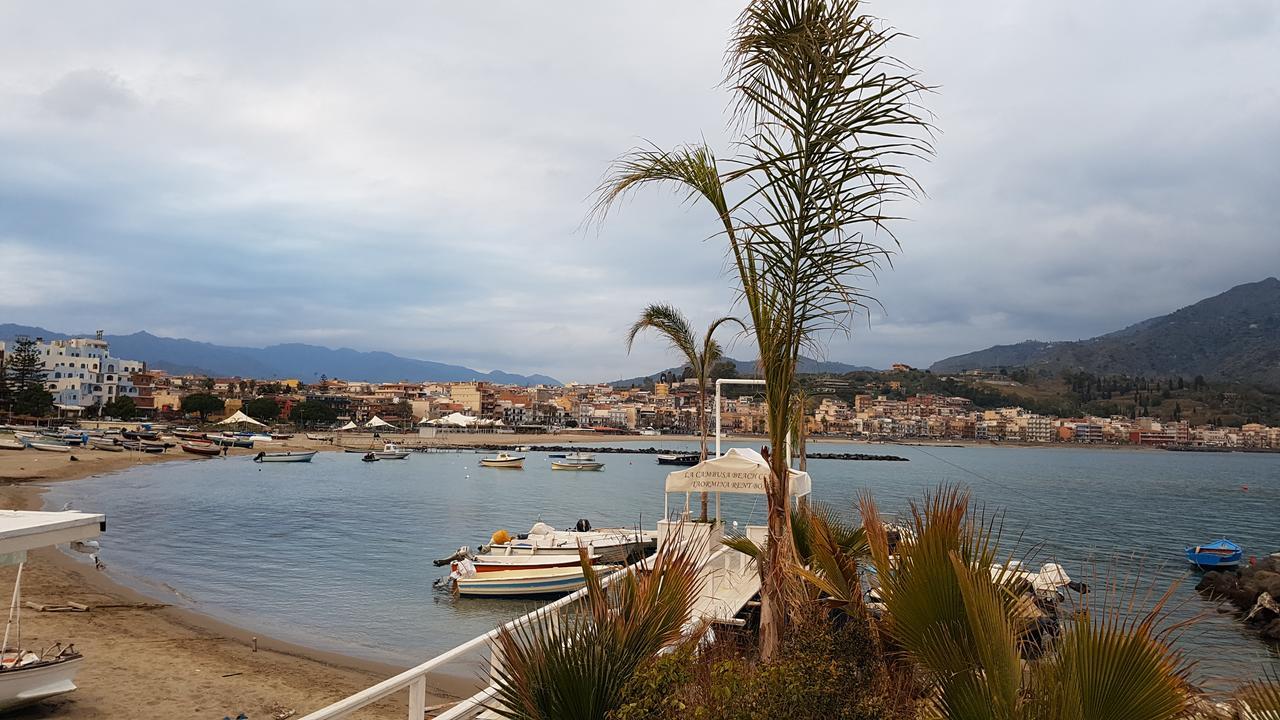 Ines Bed And Breakfast Giardini Naxos Exteriör bild