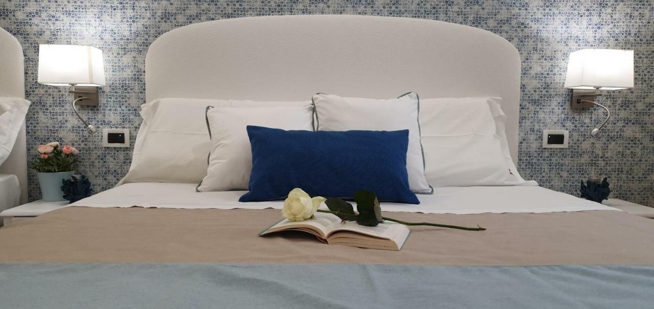 Ines Bed And Breakfast Giardini Naxos Exteriör bild